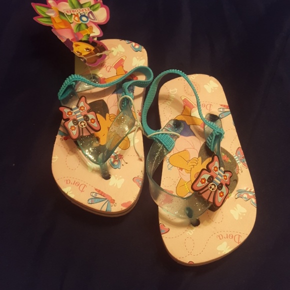 💰SALE 5/$25   NWT Dora toddler shoes size 7/8 - Picture 1 of 3